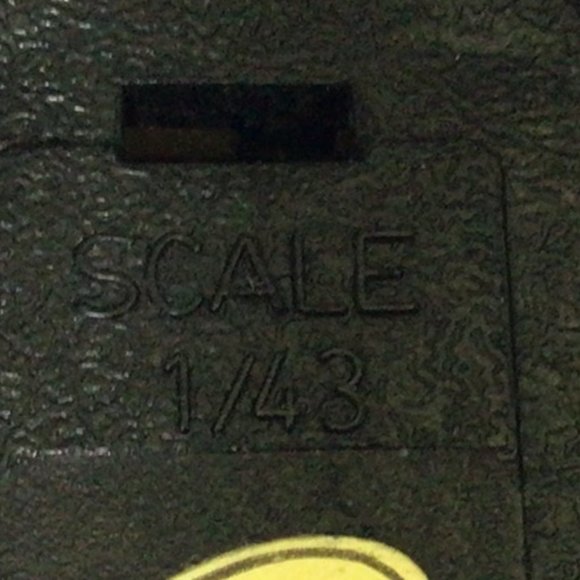 Bugatti 1930 T50 Toy car 1/43 scale - Picture 9 of 9